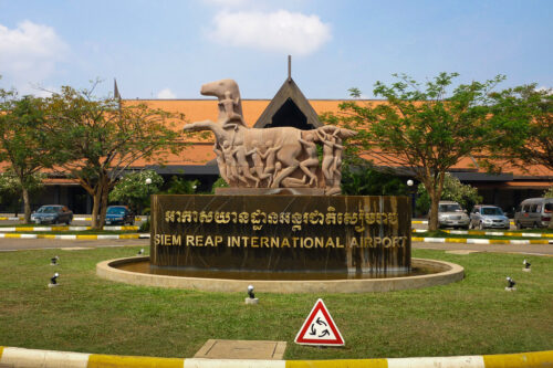 Route de l'aéroport à Siem Reap