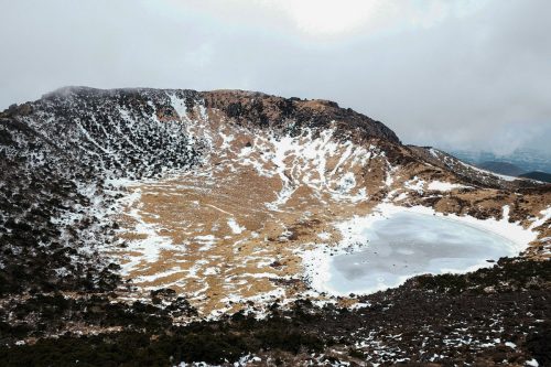 Cratère du mont Hallasan, Jeju-do, Corée du Sud