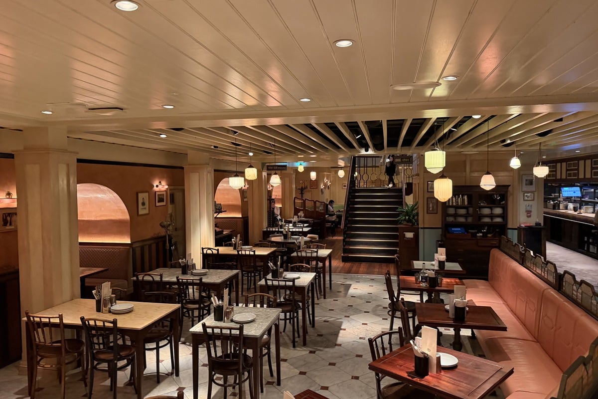 Salle du restaurant Dishoom au sous-sol